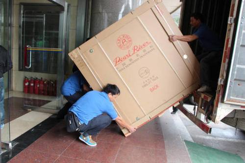 吴忠钢琴贵重工艺品无忧运